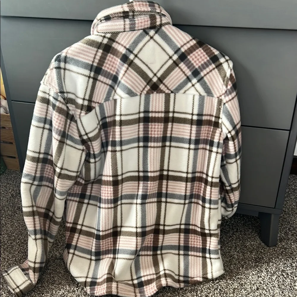 Plaid Button-Up Jacket - Picture 3 of 4
